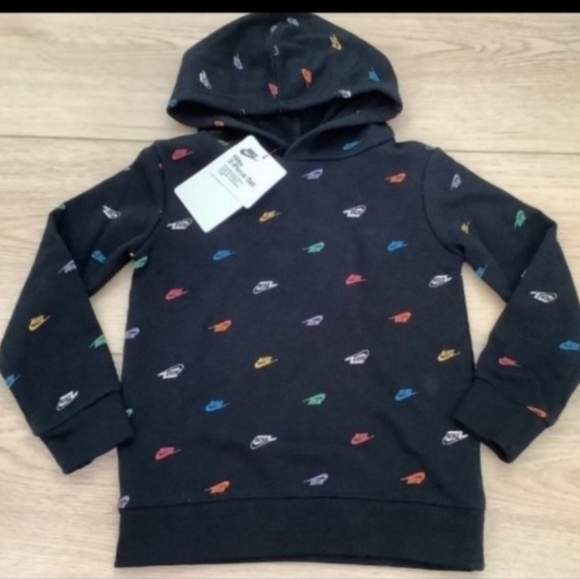 Nike Black Hoodie and Gray Sweatpants Set - Picture 2 of 5